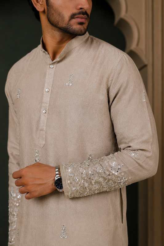 Ivory Chiku Jari Sequence Embroidery Simar Kurta