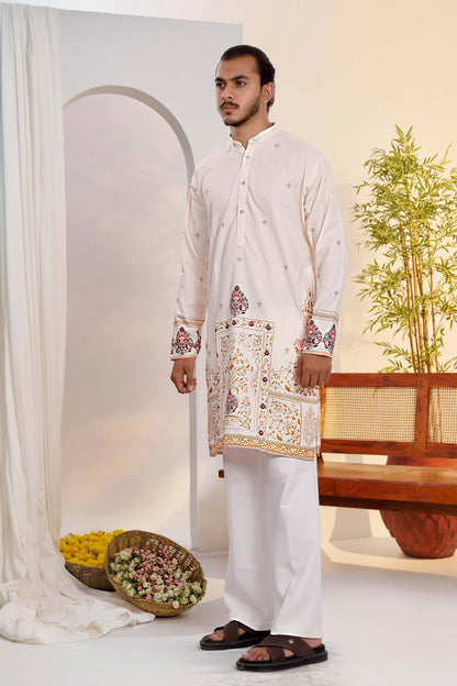 Ivory Ethnic Kurta With Traditional Designer Print